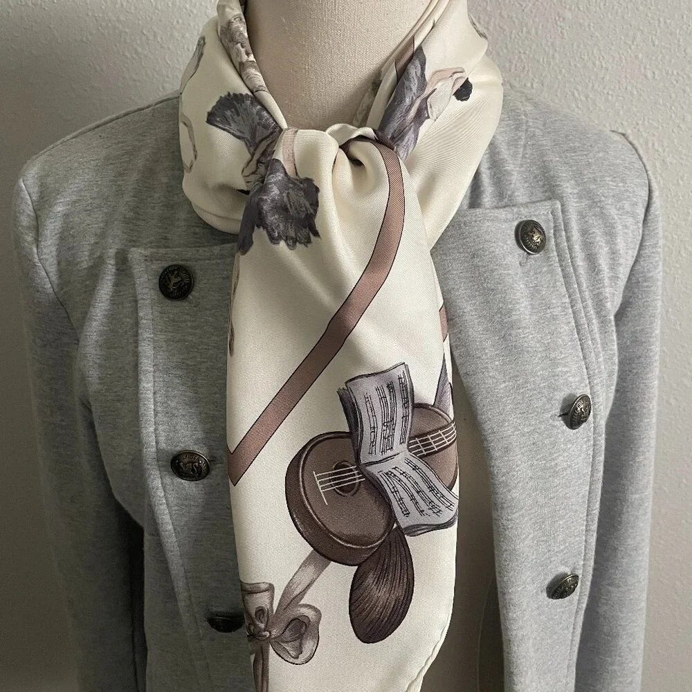 Hermes La Dance silk scarf  90 - Picture 7 of 7